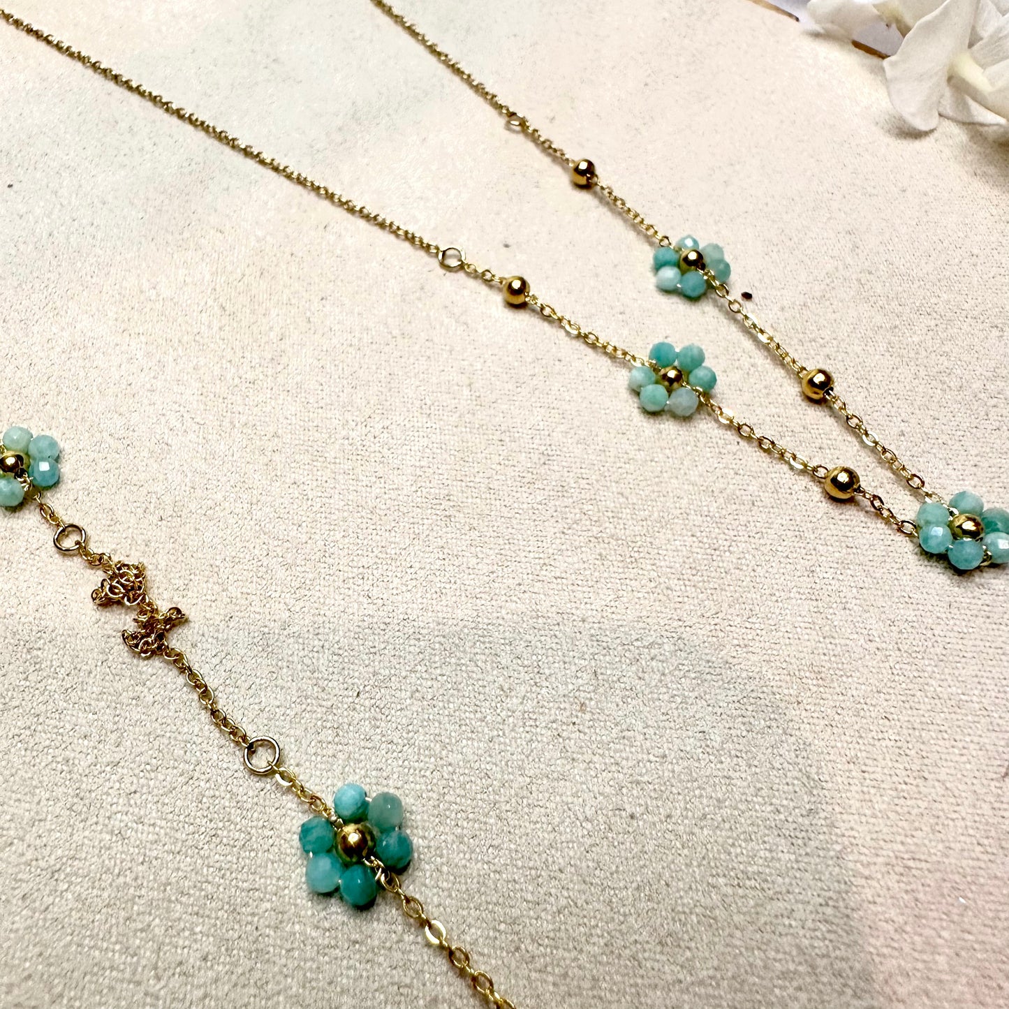 Collier de dos Inaya