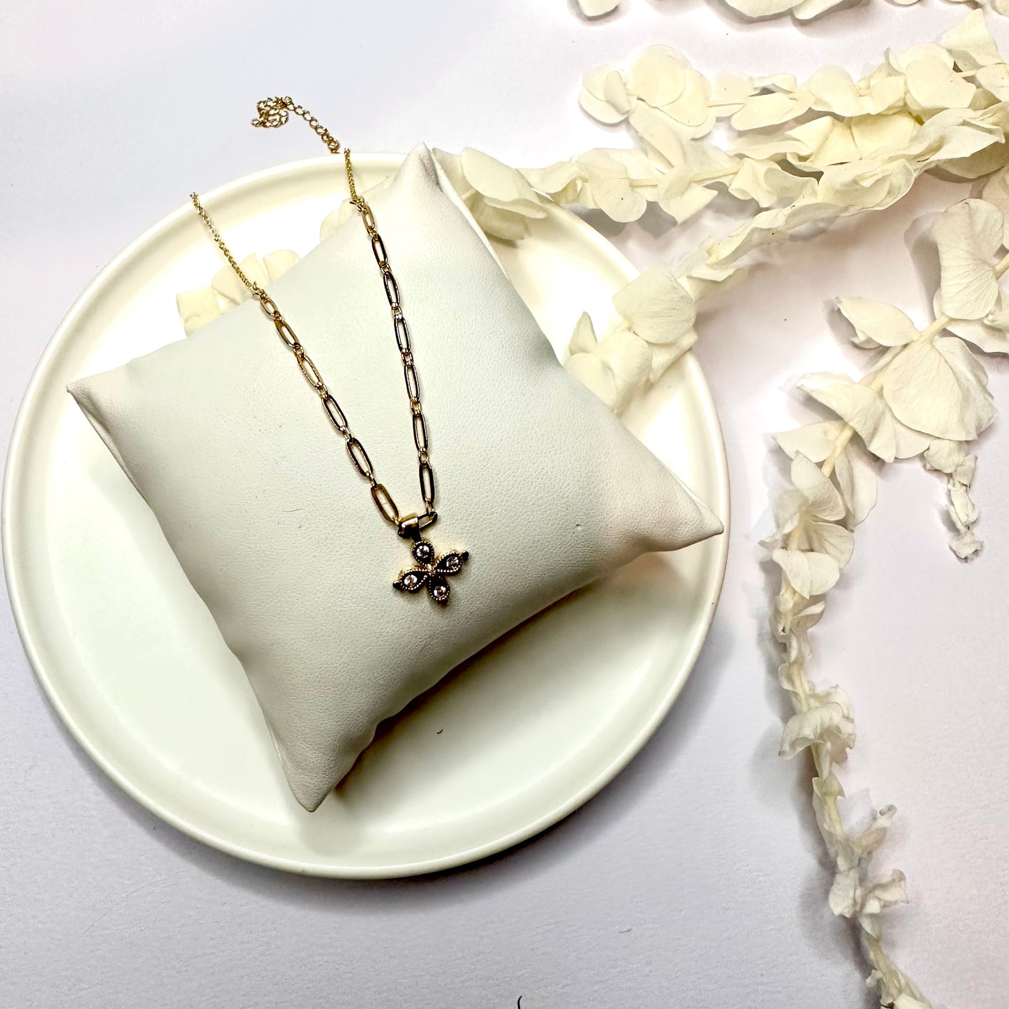 Collier Shazia