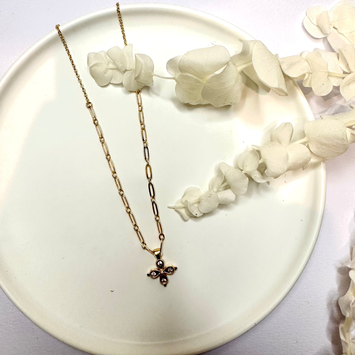 Collier Shazia
