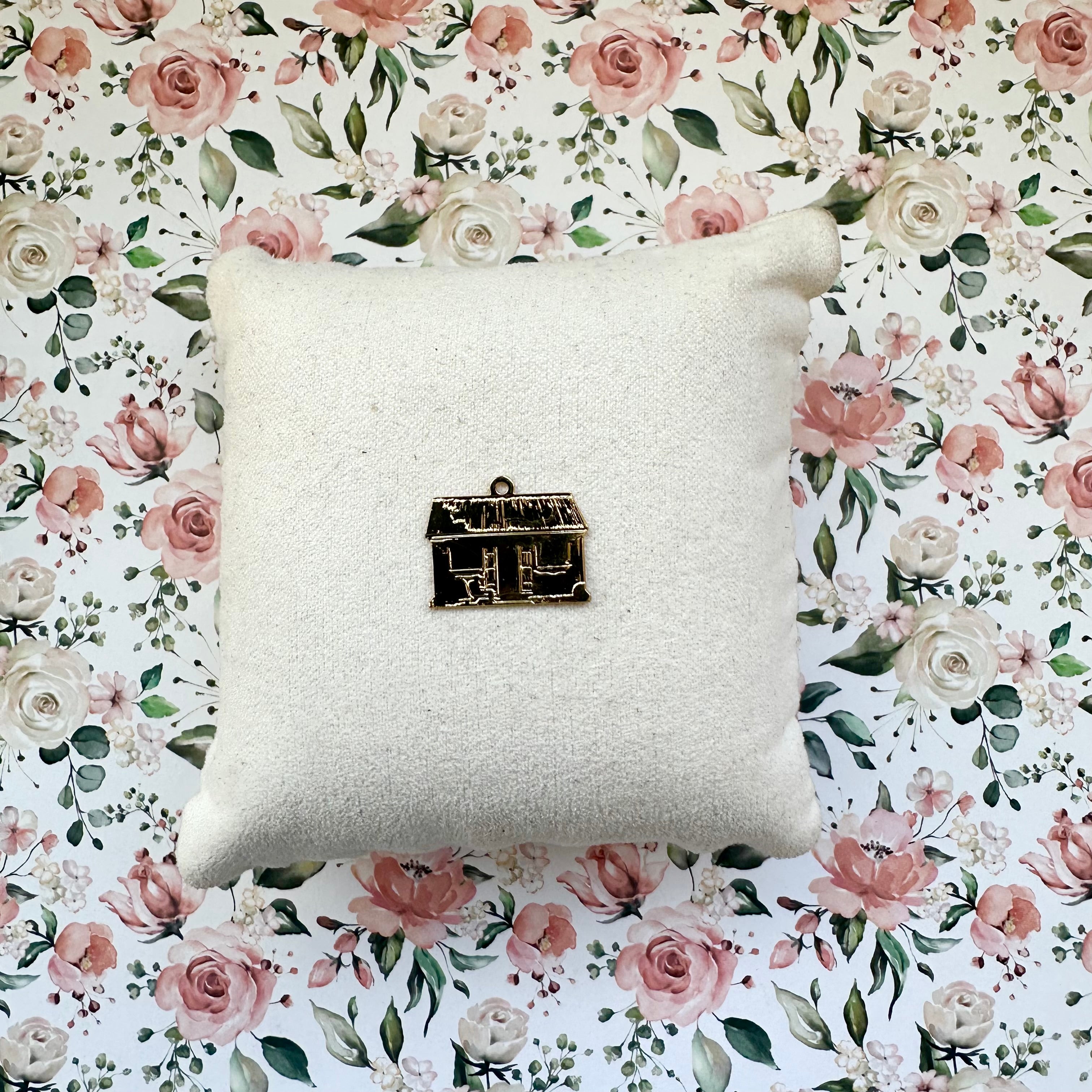 Charms Péi