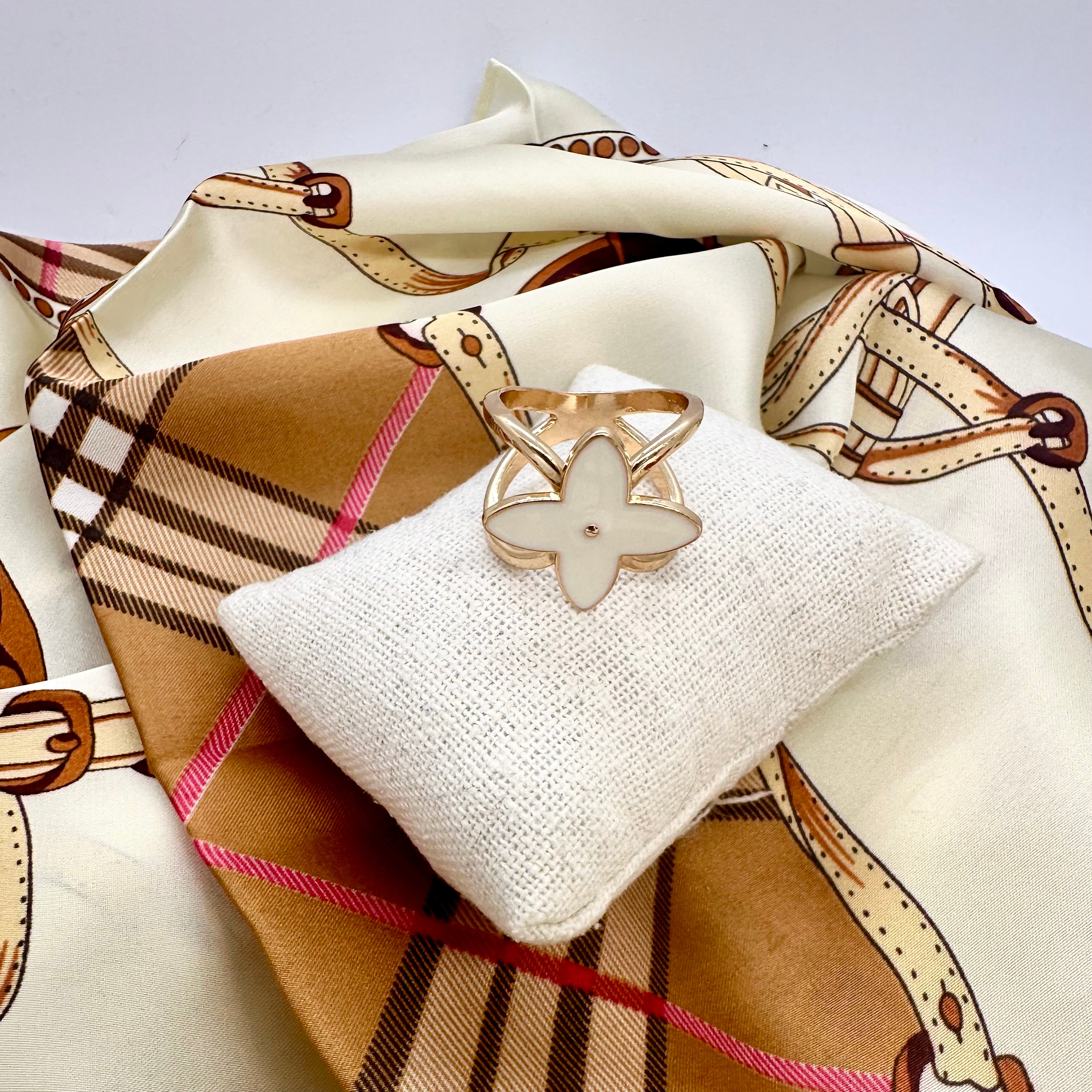 Bijoux de foulard – Le petit twist qui change tout !