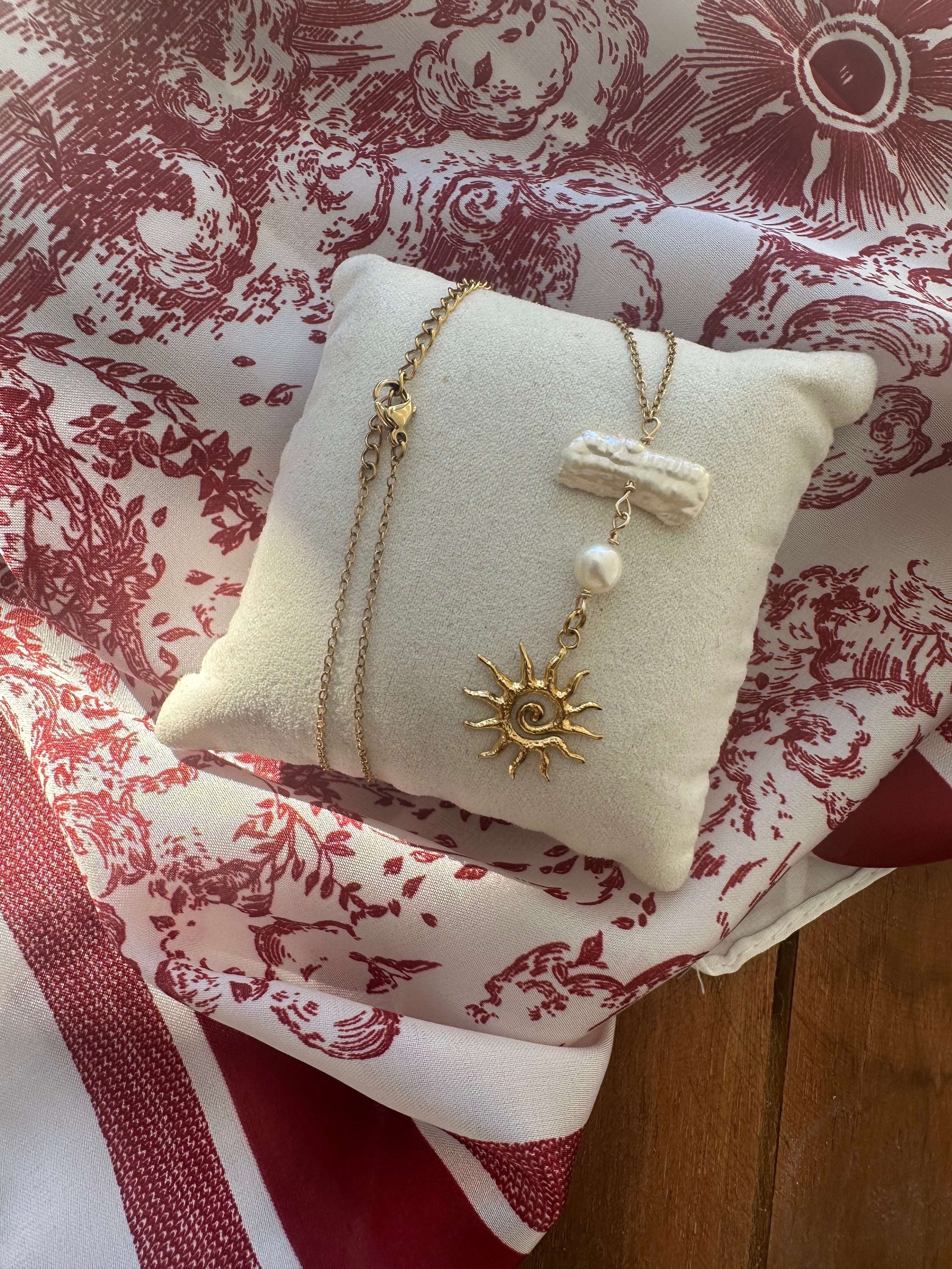 Collier Surya