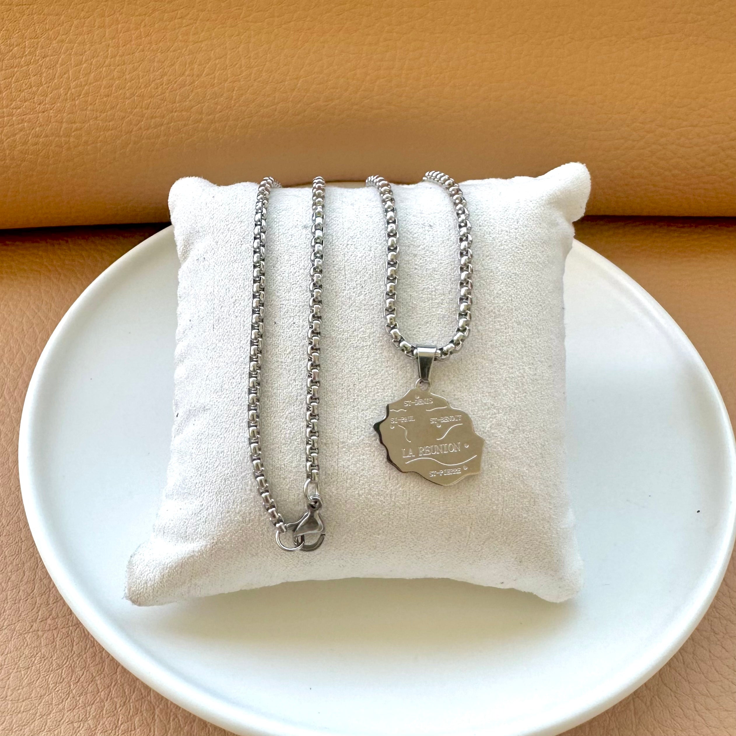 Collier YGAMA en acier inoxydable